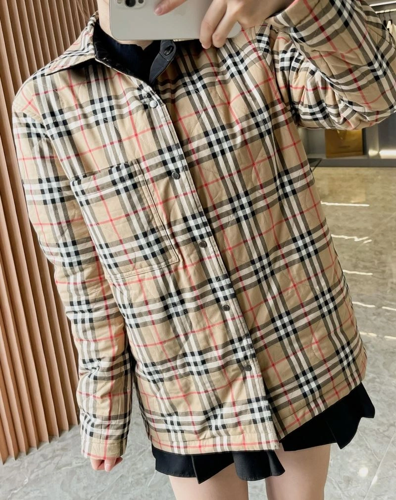 Burberry Outwear Timeless 104120