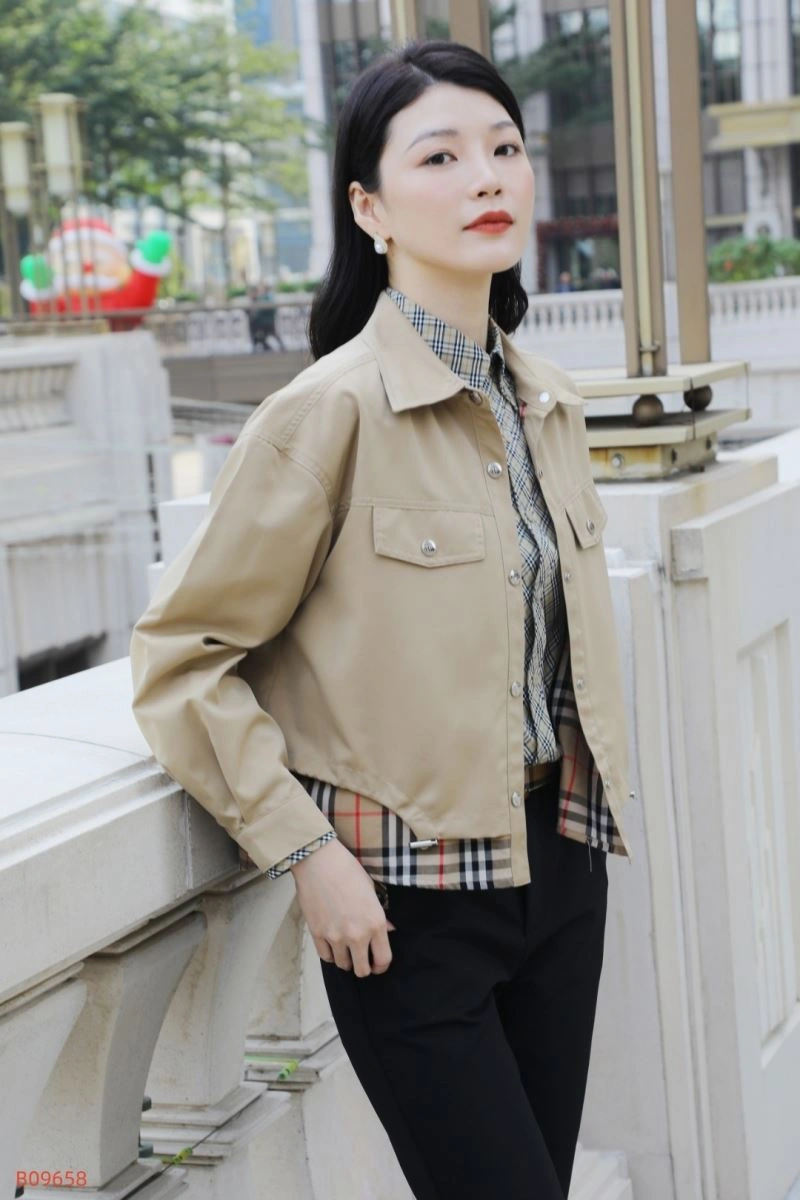 Burberry Outwear Neat 104100