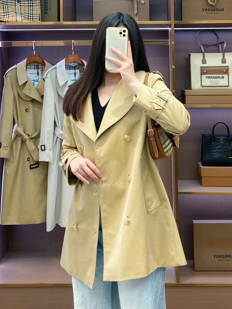 EasyMatch Burberry Outwear 104106