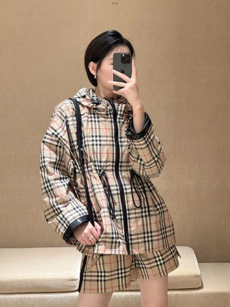 Burberry Outwear Durable 104112