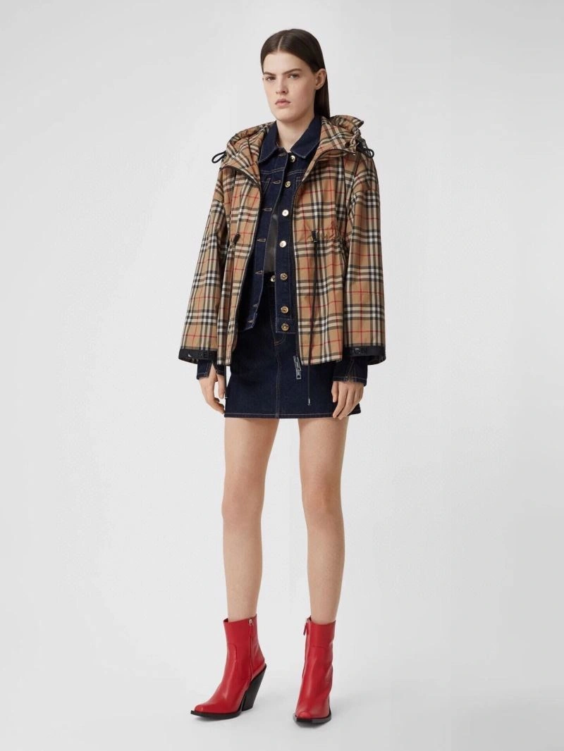 Burberry Outwear Durable 104112