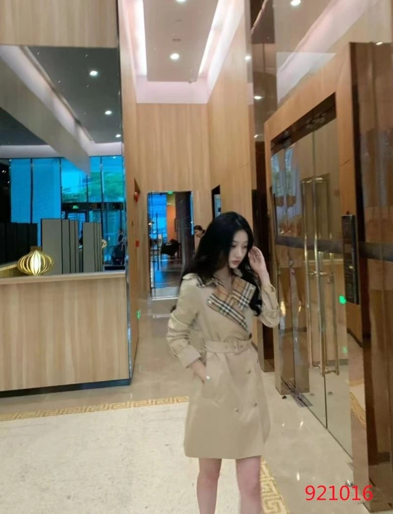 Burberry Outwear TimelessDesign 104134