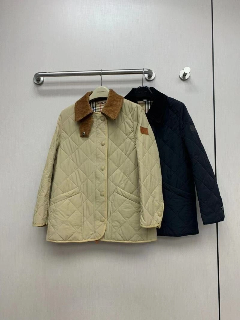 Burberry Outwear Bright 104090
