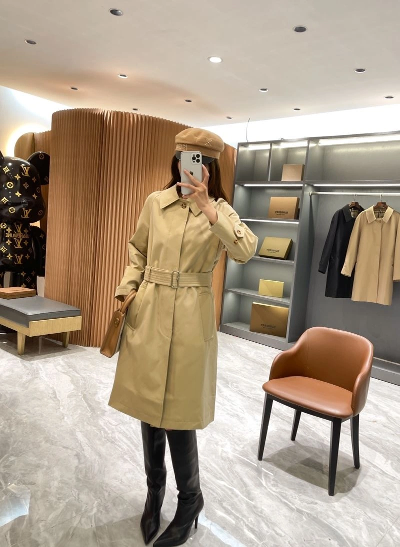 Efficient Burberry Outwear 104067