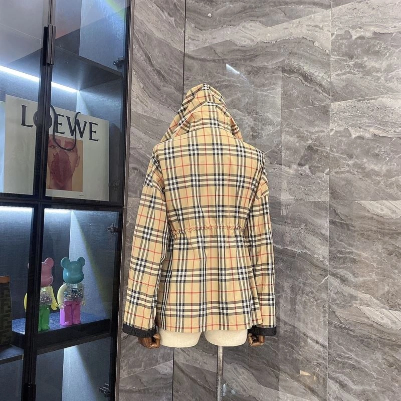 Burberry Outwear Trendy 104091