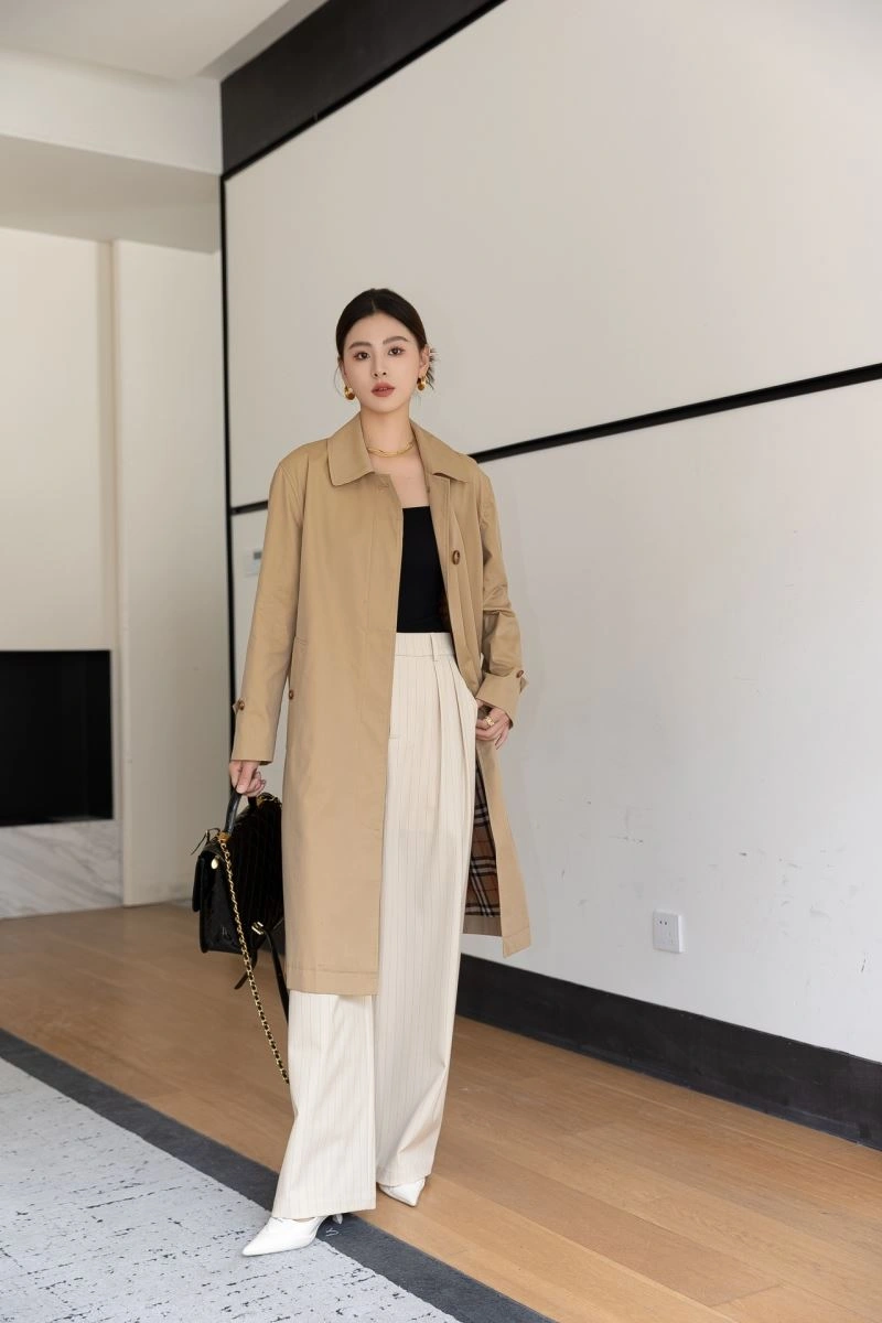 Burberry Outwear Snug 104047