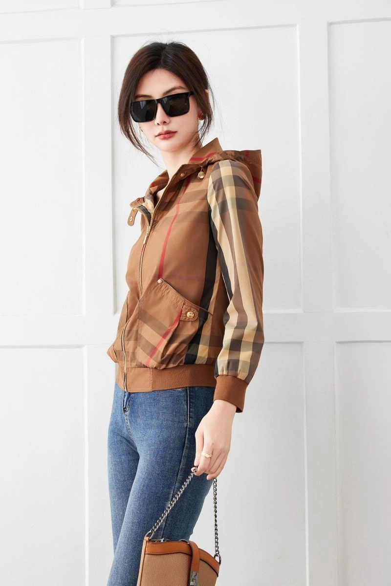 Burberry Outwear Durable 104032