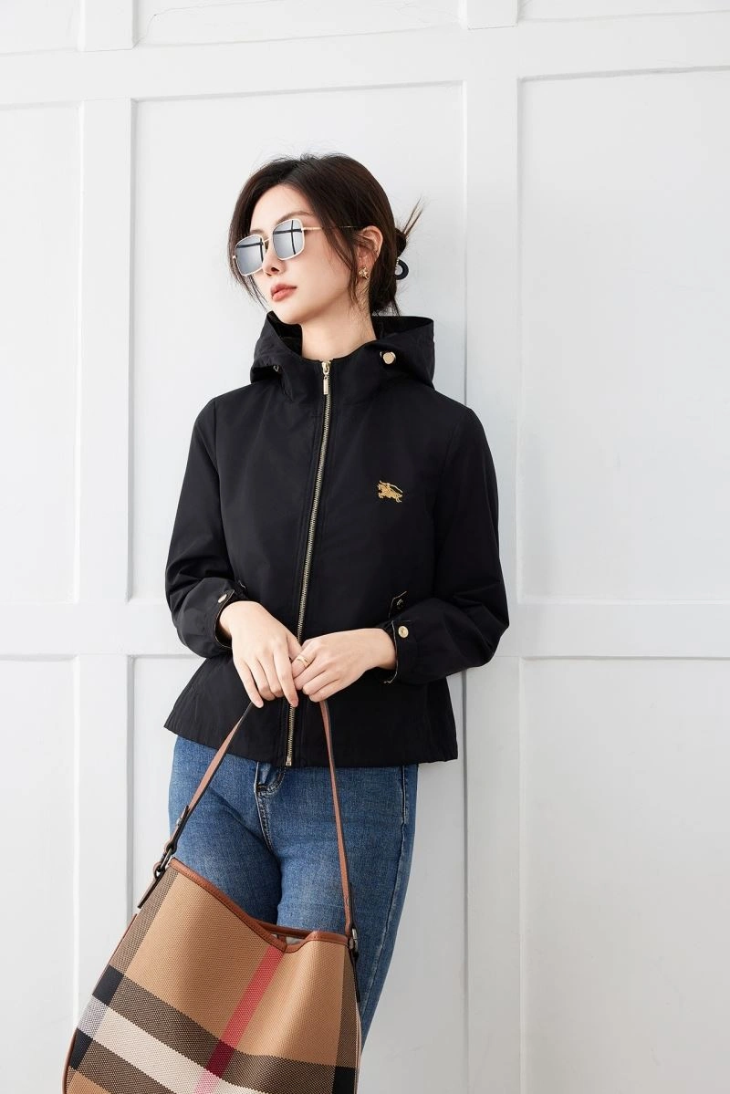 Bright Burberry Outwear 104014