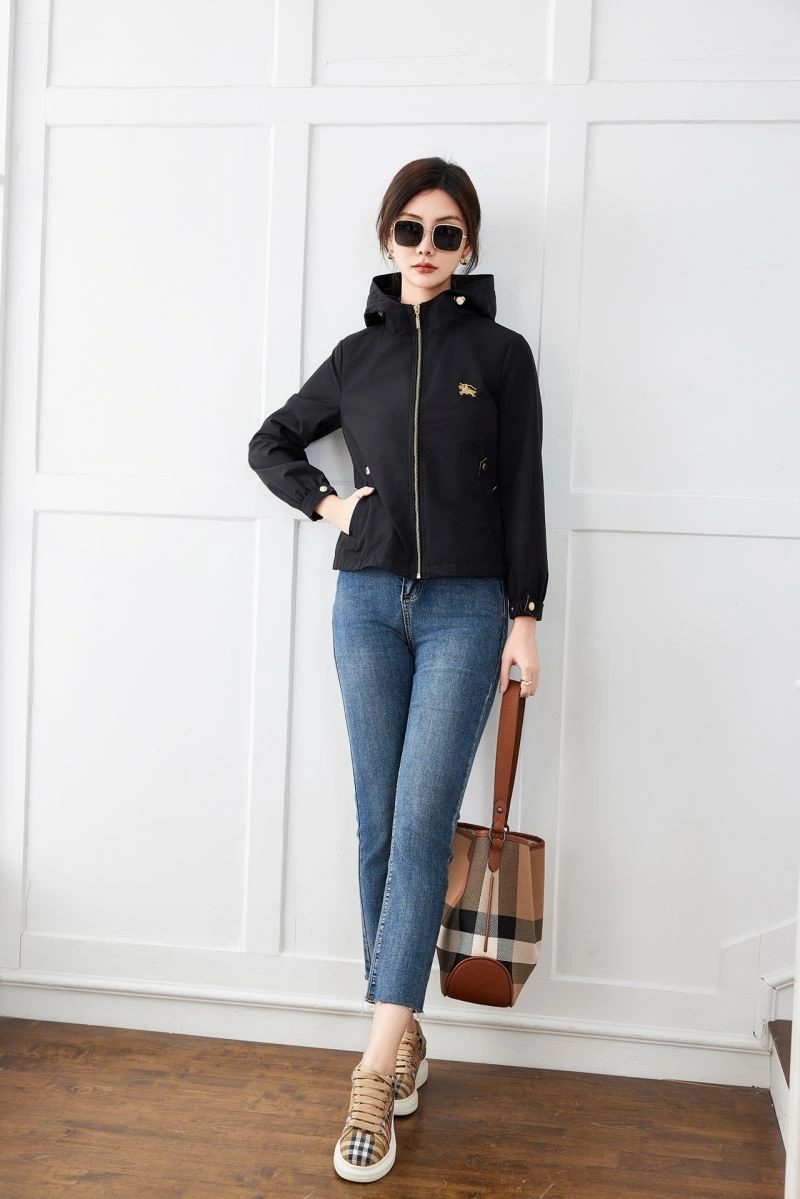 Bright Burberry Outwear 104014
