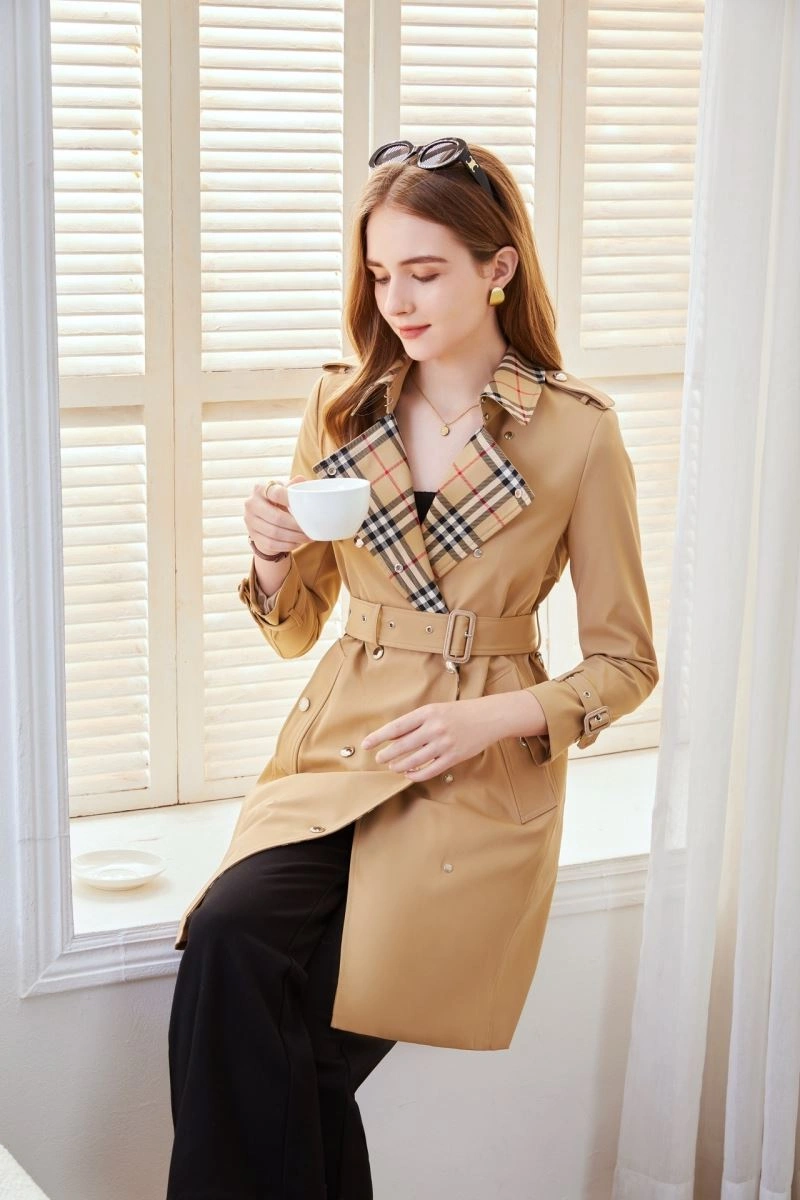 Colorful Burberry Outwear 103998