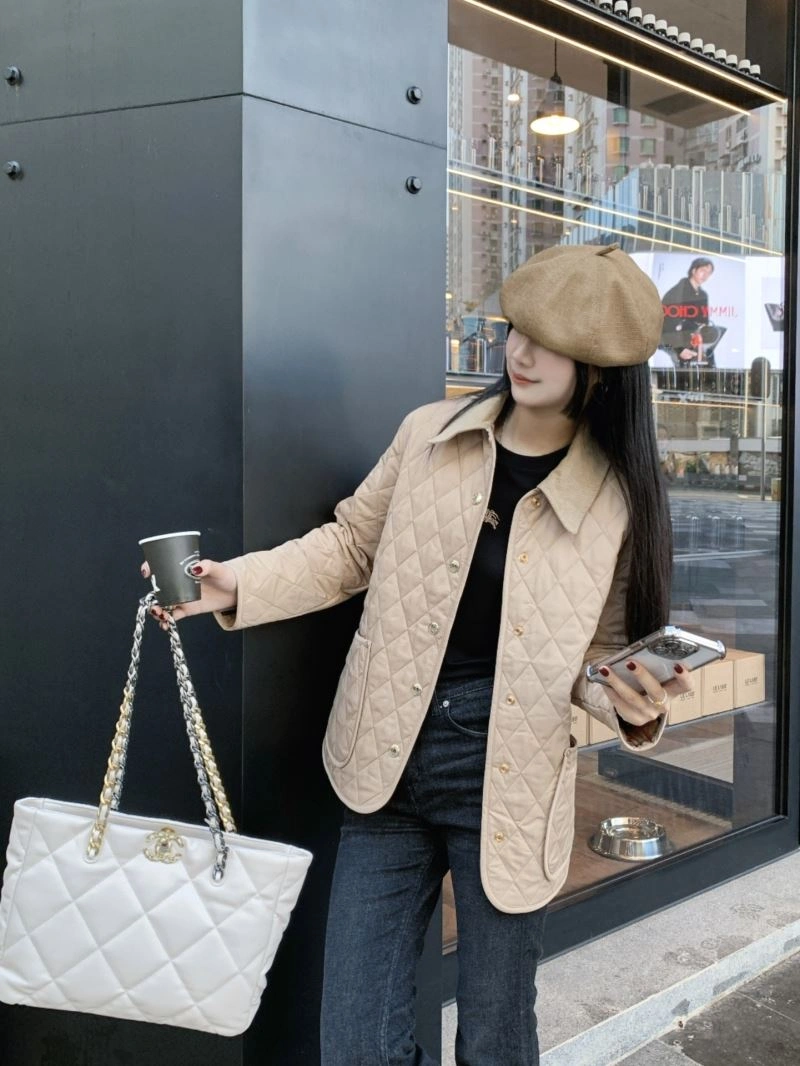 Burberry Outwear FlexibleFit 104011