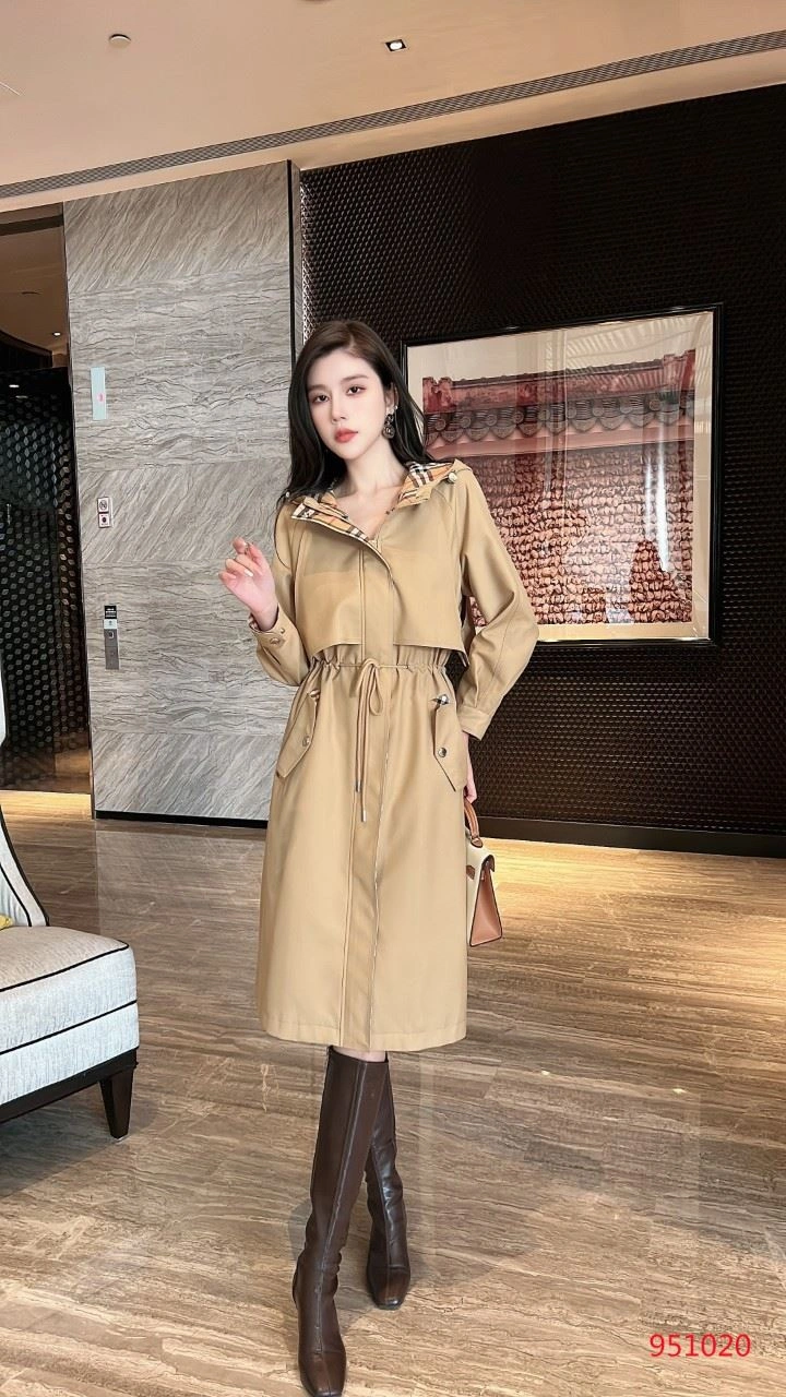 Popular Burberry Outwear 103932