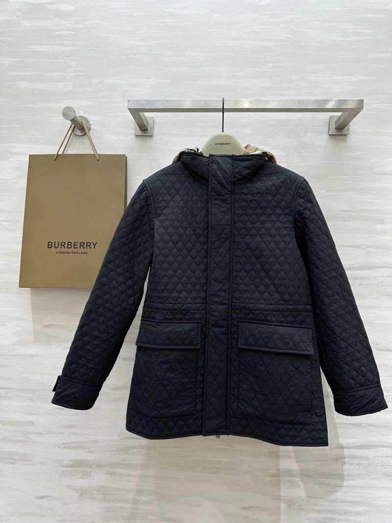 Burberry Outwear Youthful 103925