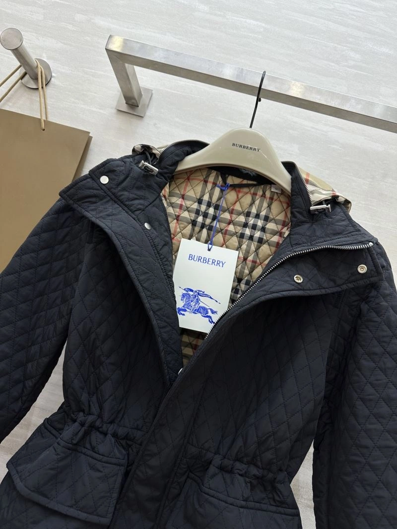 Burberry Outwear Youthful 103925