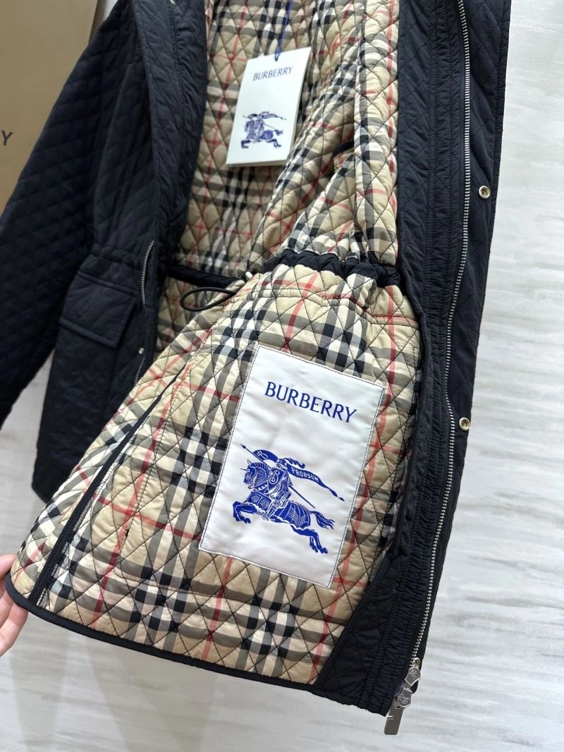 Burberry Outwear Youthful 103925