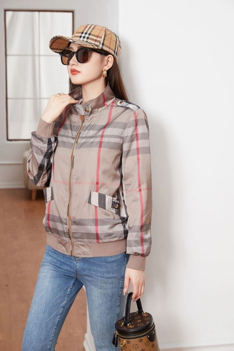 Flexible Burberry Outwear 103922