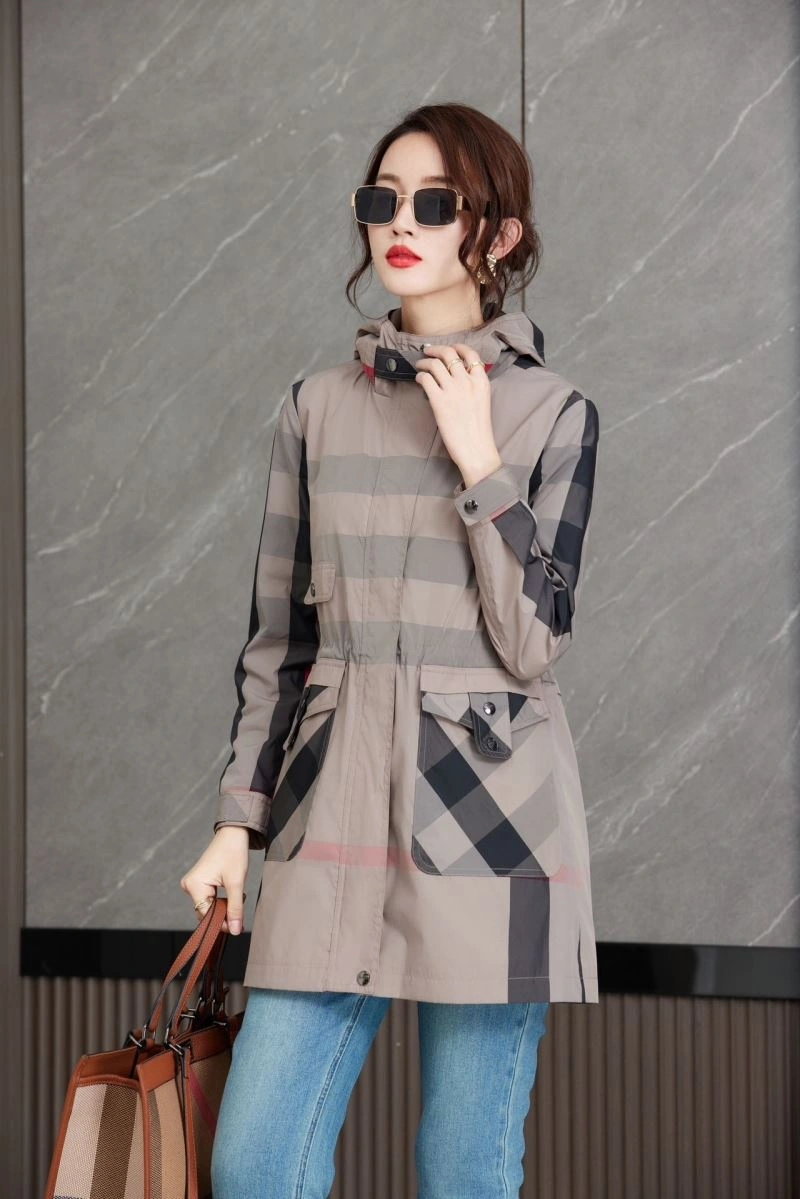 Comfortable Burberry Outwear 103915