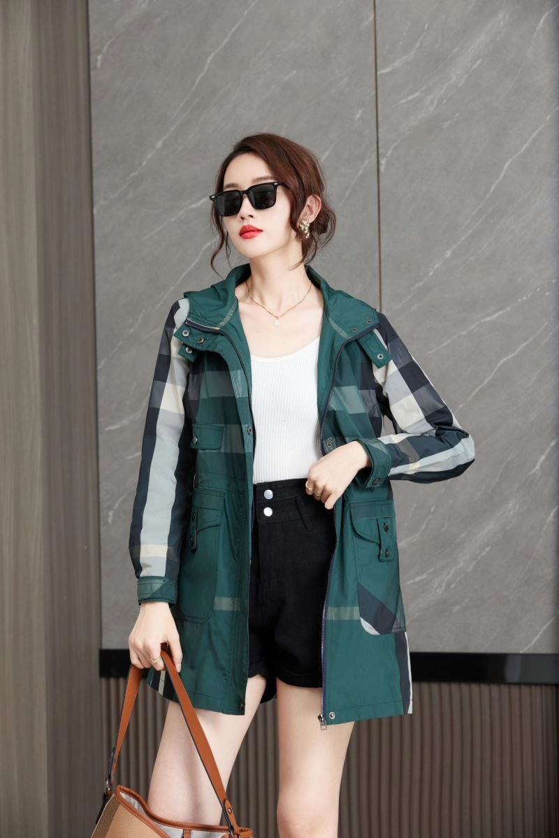 Burberry Outwear EasyMatch 103949