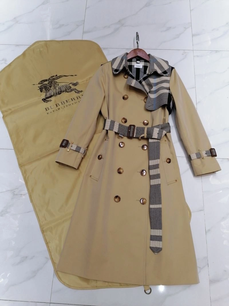 Burberry Outwear Unique 103911