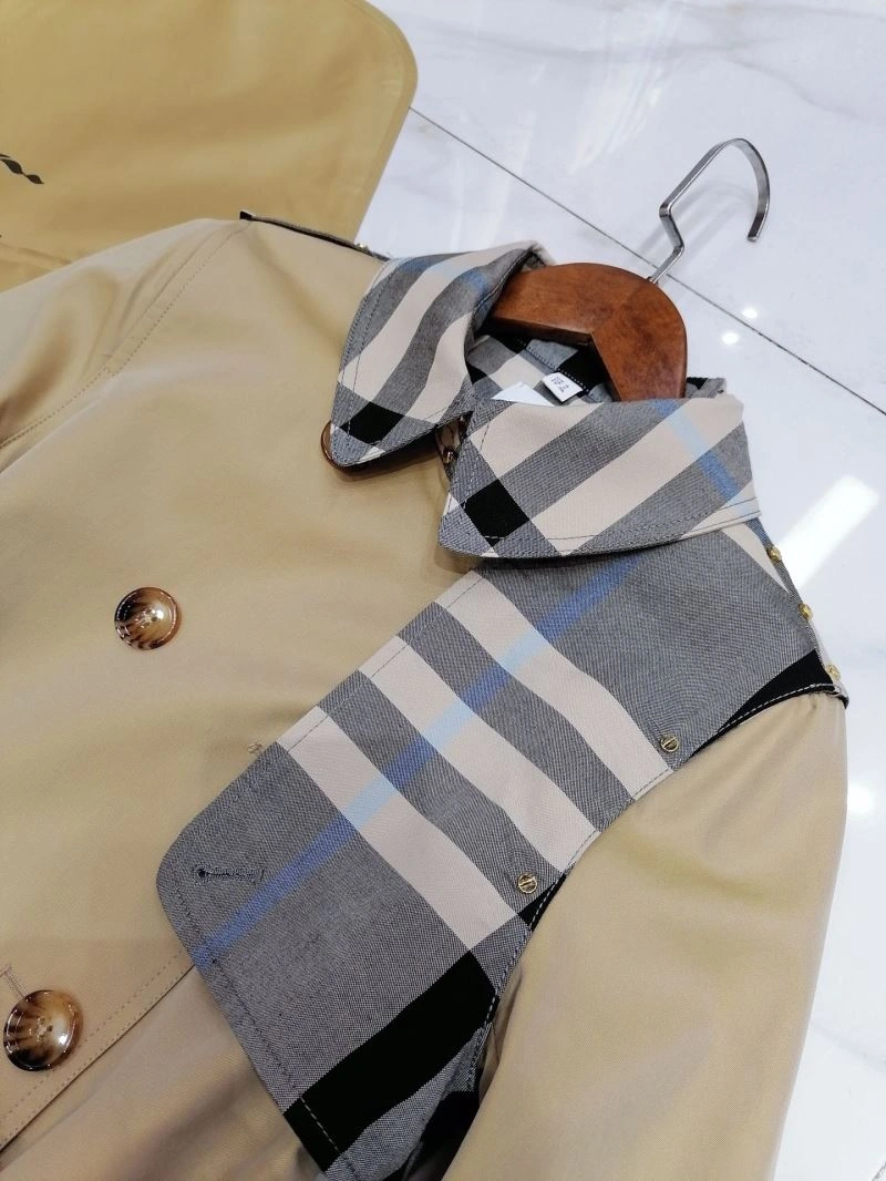 Burberry Outwear Unique 103911