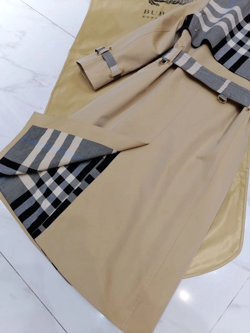 Burberry Outwear Unique 103911