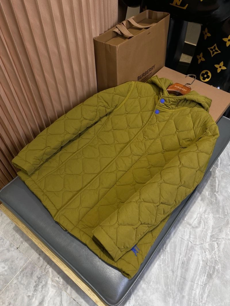 Burberry Outwear FlexibleFit 103896