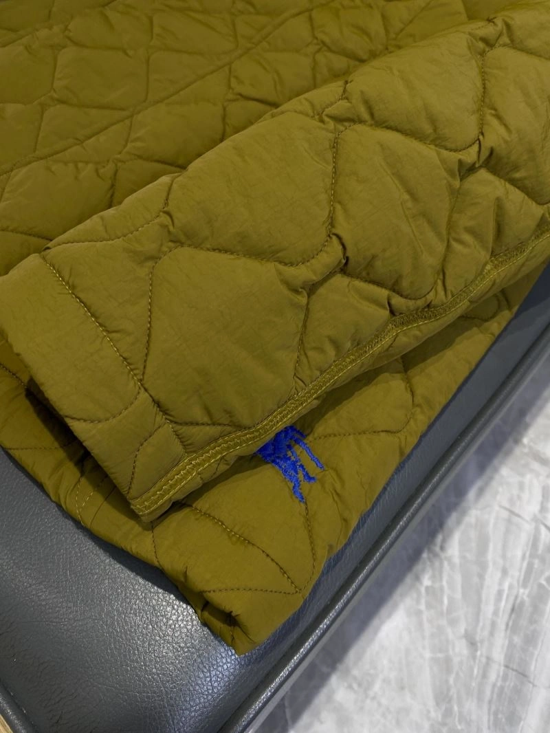 Burberry Outwear FlexibleFit 103896