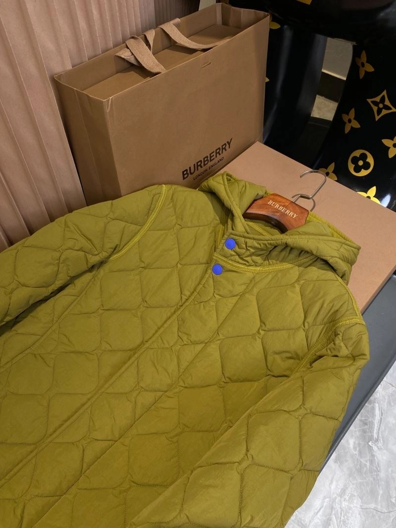 Burberry Outwear FlexibleFit 103896