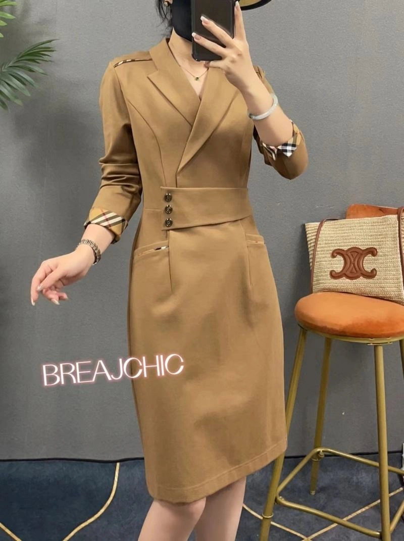 Flexible Burberry Outwear 103886
