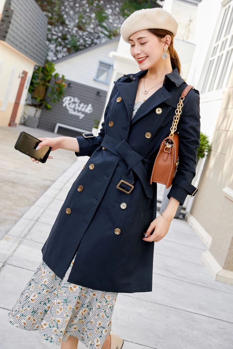 Burberry Outwear Classic 103878