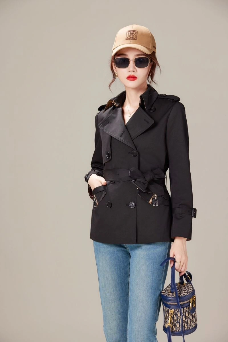 Burberry Outwear Unique 103917