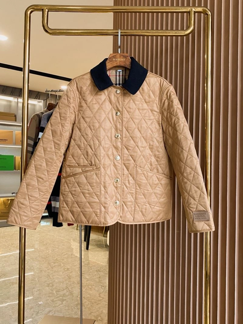 Burberry Outwear MoistureWicking 103856