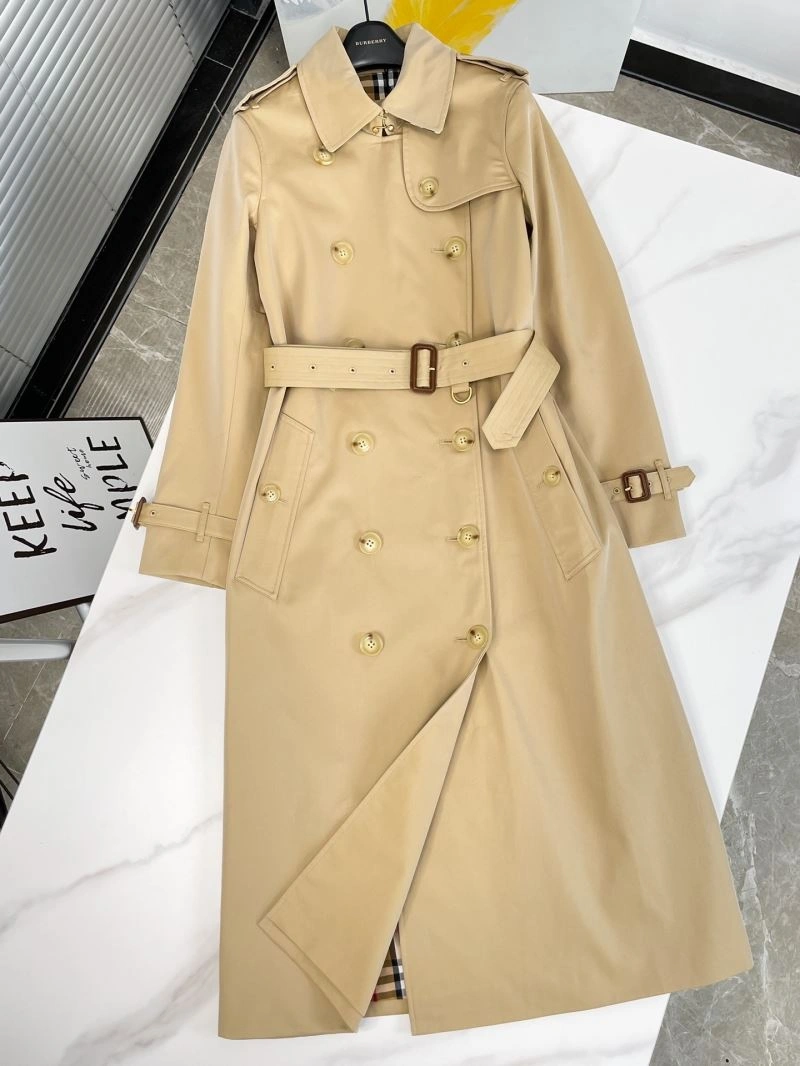 Colorful Burberry Outwear 103883