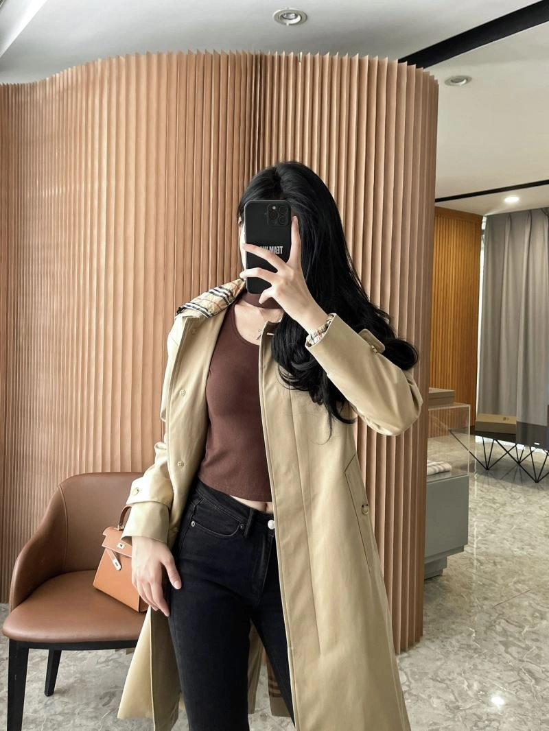 Burberry Outwear RelaxedFit 103830