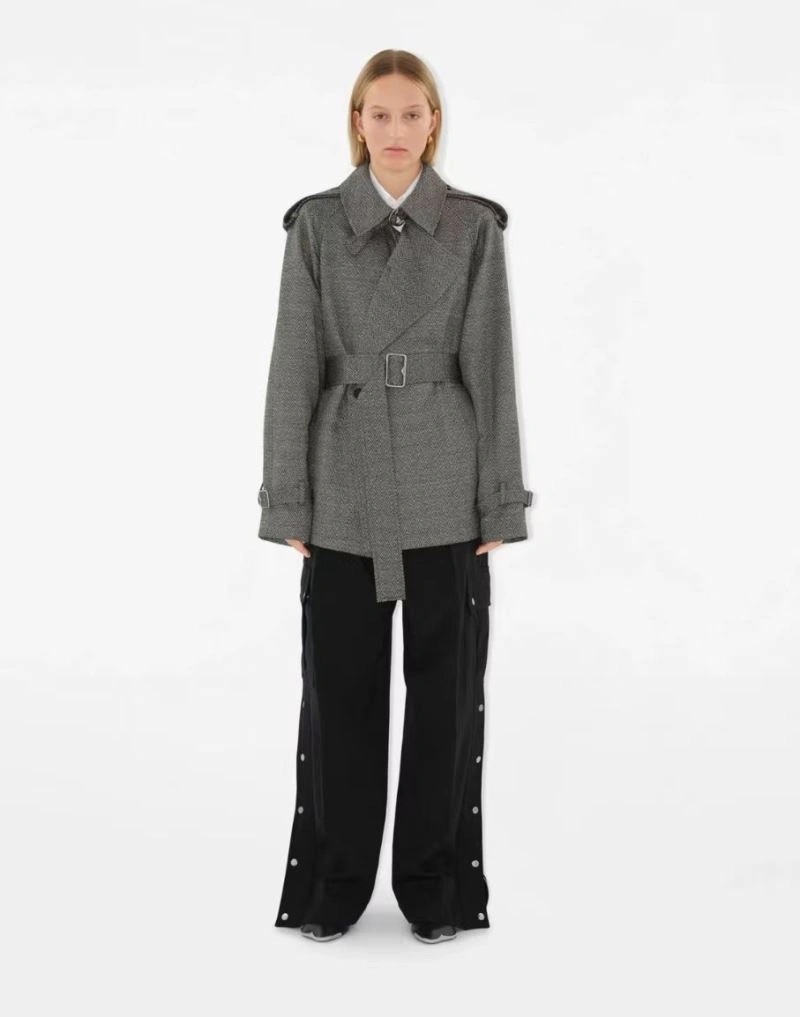 Burberry Outwear Unisex 103827