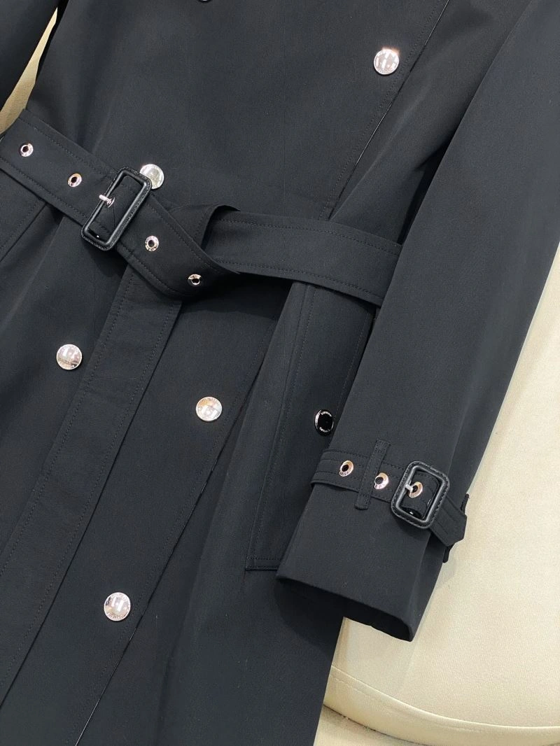 Reliable Burberry Outwear 103832