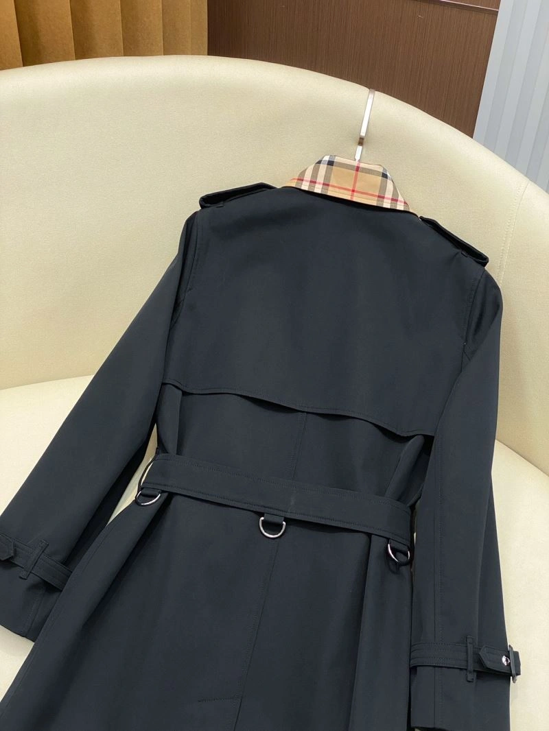 Reliable Burberry Outwear 103832
