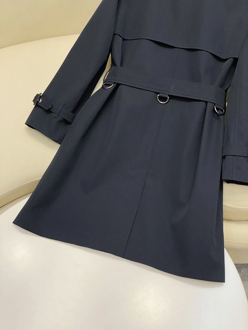 Reliable Burberry Outwear 103832