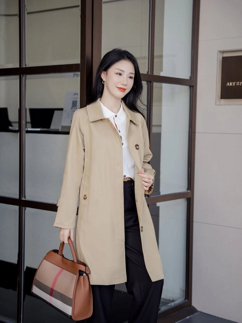 Durable Burberry Outwear 103820