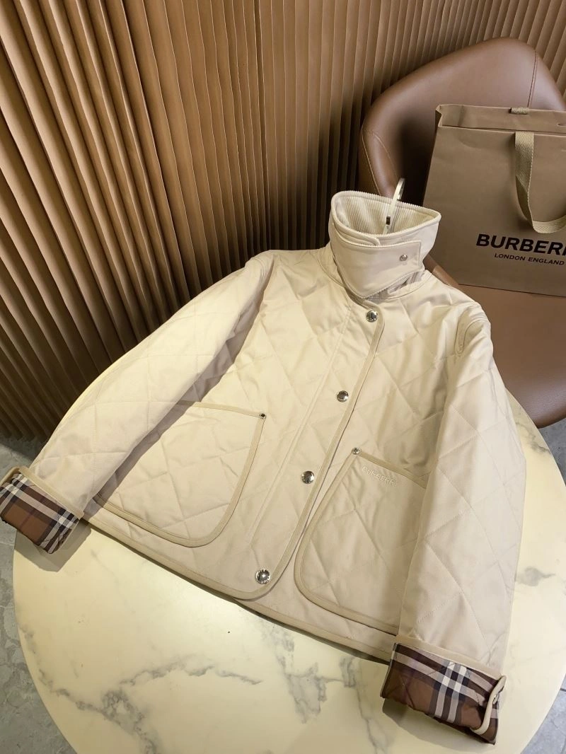 Burberry Outwear MultiPurpose 103822