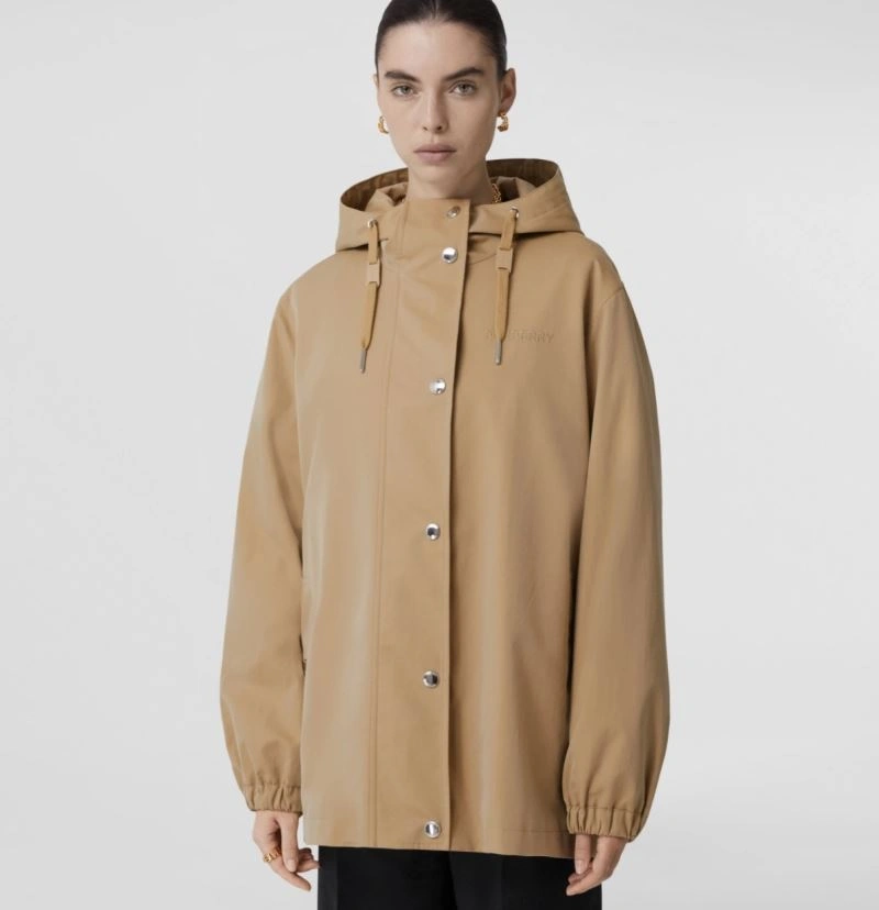 Burberry Outwear GoAnywhere 103774