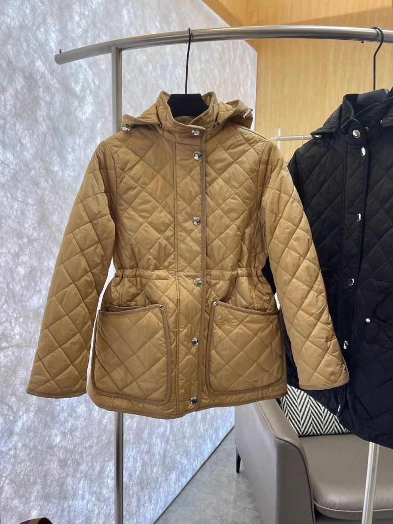 UrbanStyle Burberry Outwear 103755