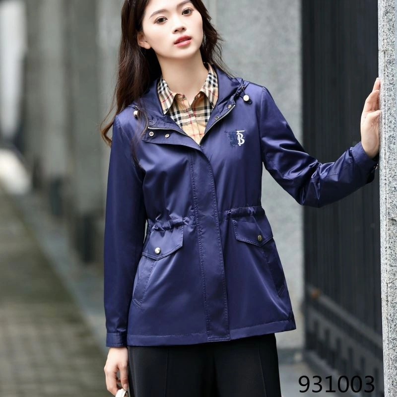 Resilient Burberry Outwear 103733