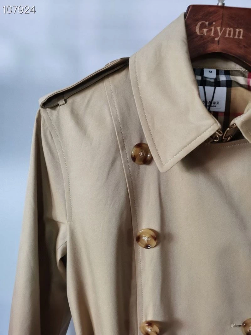 Burberry Outwear Resilient 103729