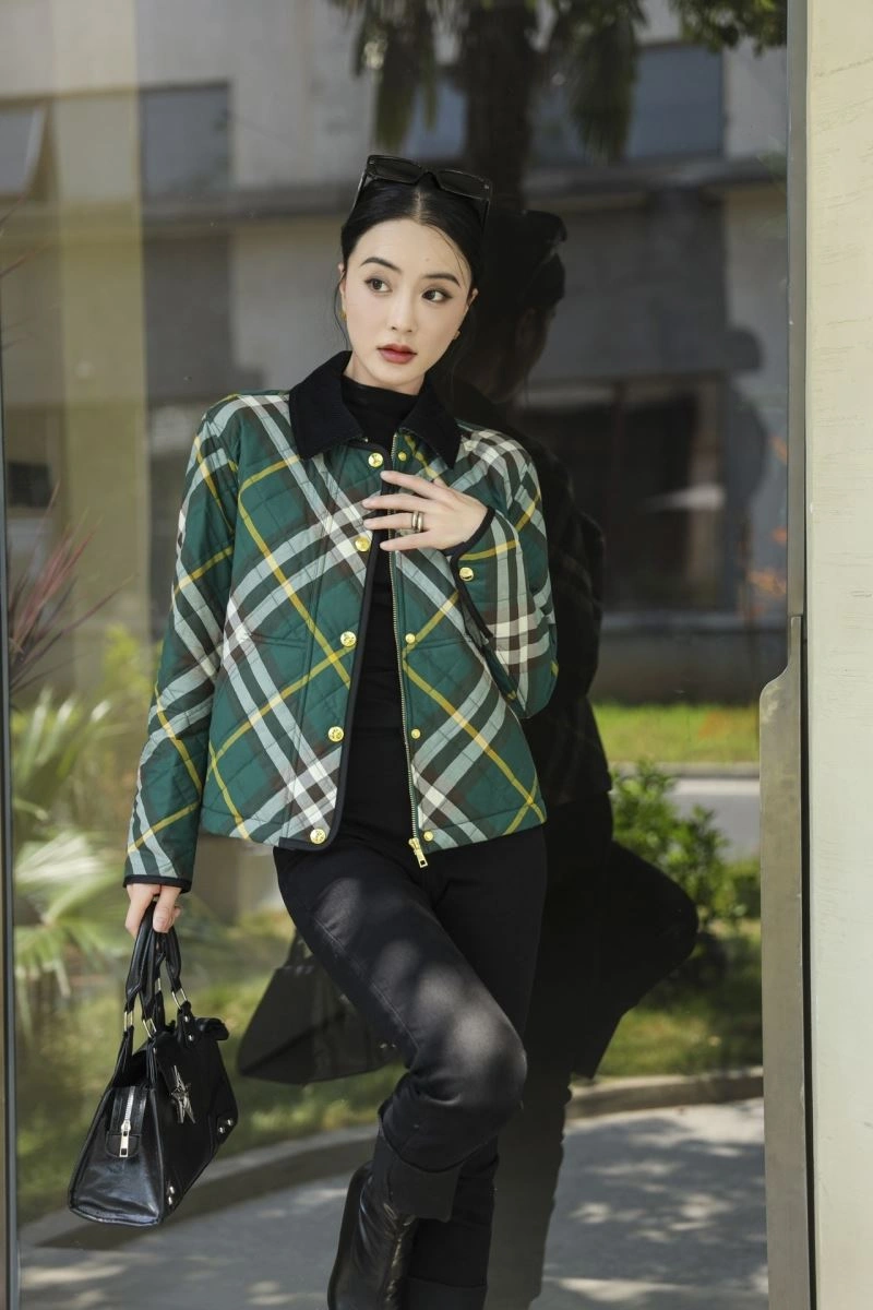 Burberry Outwear Thermal 103705