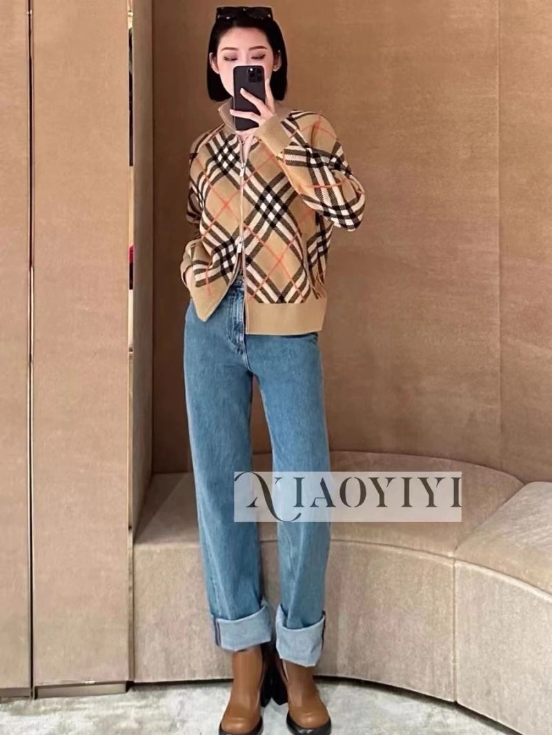 Burberry Outwear Lightweight 103704