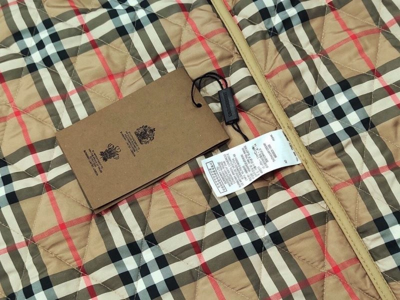 Burberry Outwear EasyCare 103095