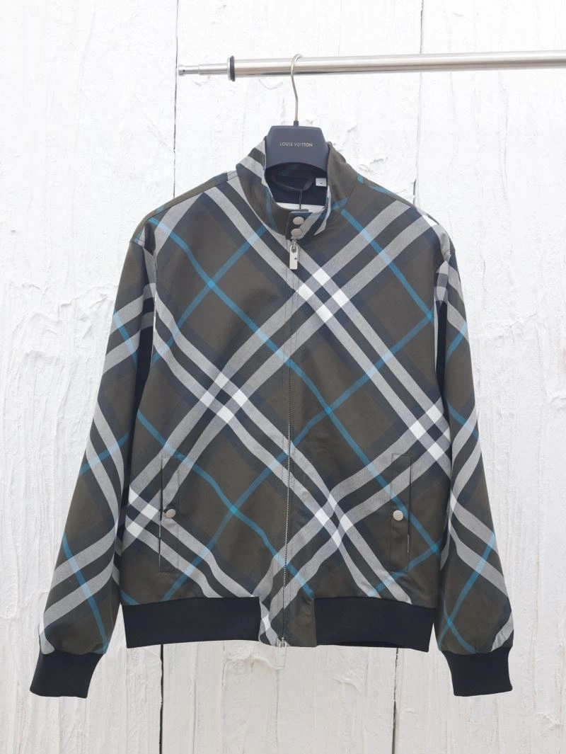 WrinkleFree Burberry Outwear 103090