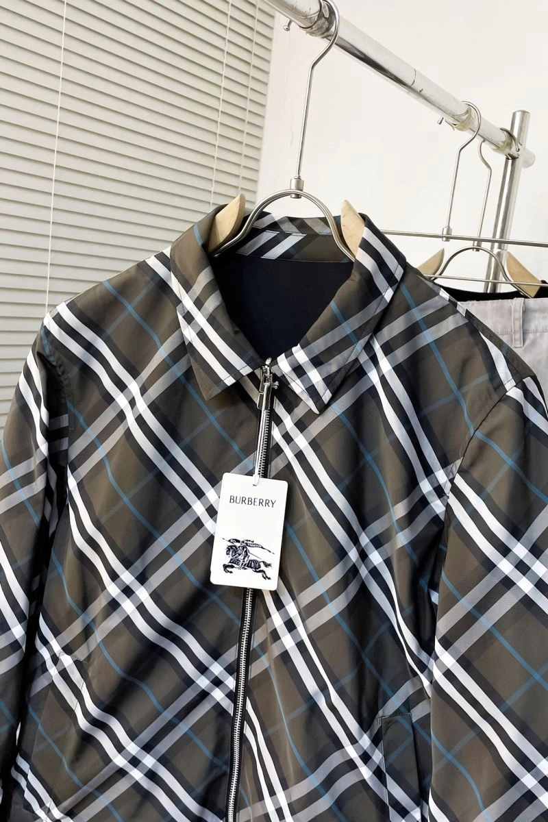 ModernLook Burberry Outwear 105606