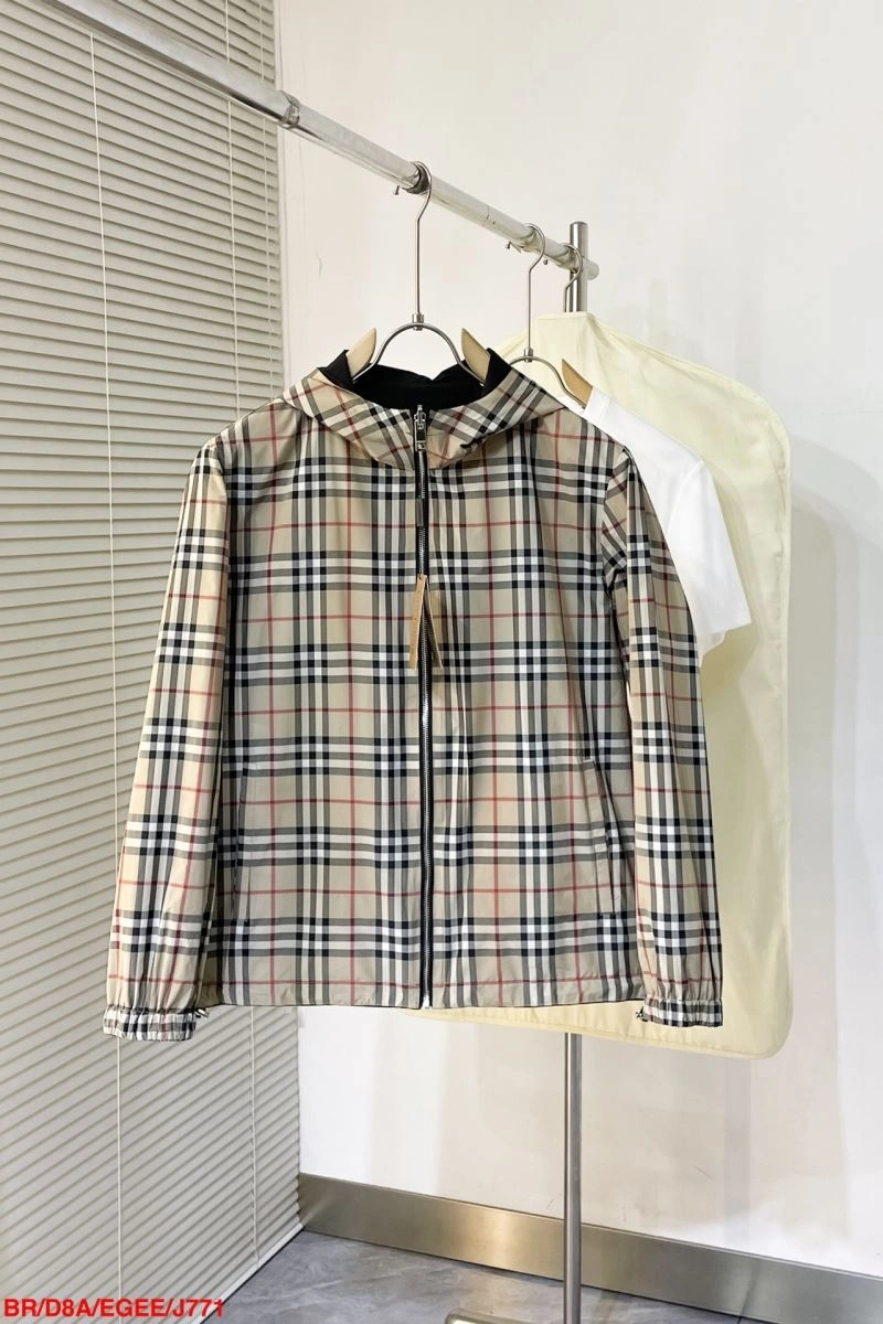 Thermal Burberry Outwear 105577